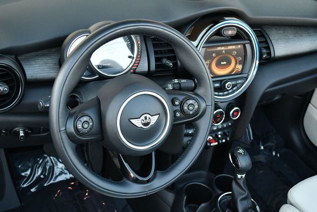 2017 MINI Cooper S Convertible W/Premium Package - 22990080 - 54