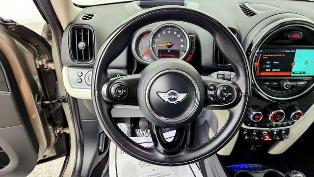 2017 MINI Cooper S Countryman ALL4 w/ Technology Package & Lounge Leather - 23083359 - 13