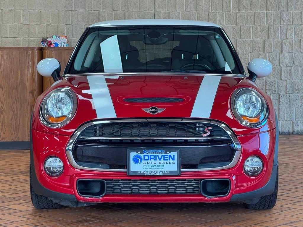 2017 Mini Cooper S Hardtop 2 Door photo 3