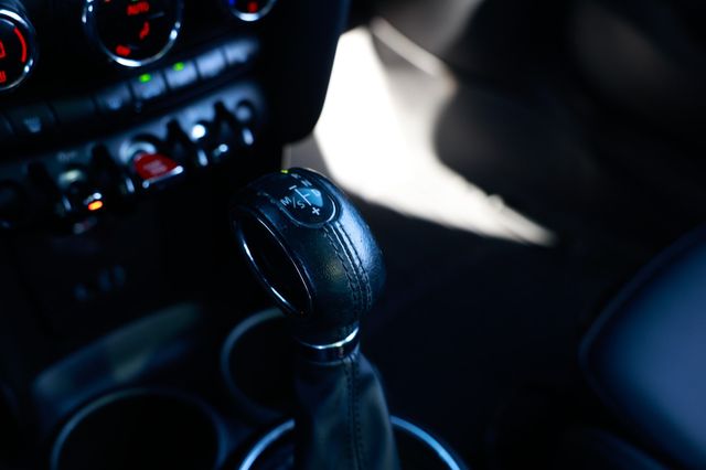 2017 MINI Cooper S Hardtop 2 Door  - 22831768 - 39