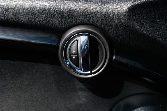 2017 MINI Cooper S Hardtop 2 Door  - 22831768 - 42