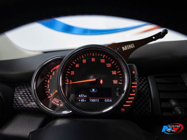 2017 MINI Cooper S Hardtop 2 Door CLEAN CARFAX, 6-SPD MANUAL, HEATED SEATS, VICTORY SPOKE WHEELS - 22978373 - 9