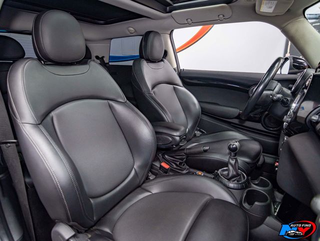 2017 MINI Cooper S Hardtop 2 Door CLEAN CARFAX, 6-SPD MANUAL, PANORAMIC SUNROOF, PREMIUM PKG - 22935221 - 19