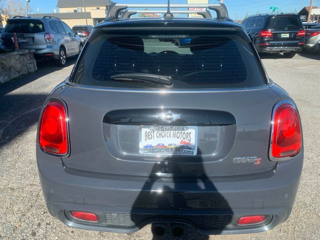 2017 MINI Cooper S Hardtop 4 Door   - 22961390 - 19