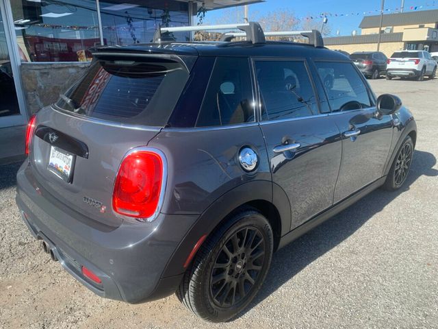 2017 MINI Cooper S Hardtop 4 Door   - 22961390 - 20