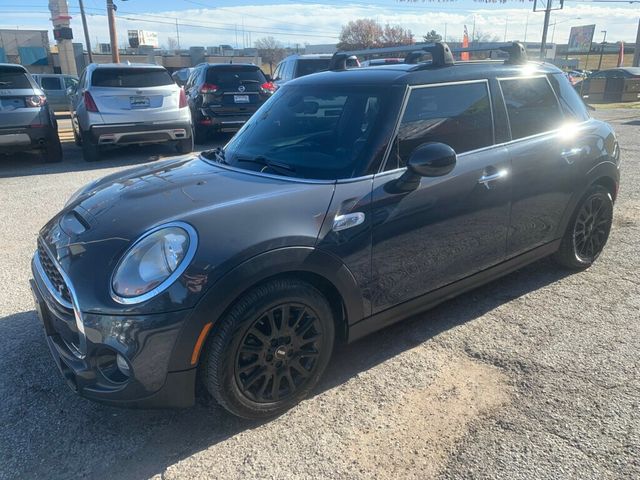 2017 MINI Cooper S Hardtop 4 Door   - 22961390 - 2