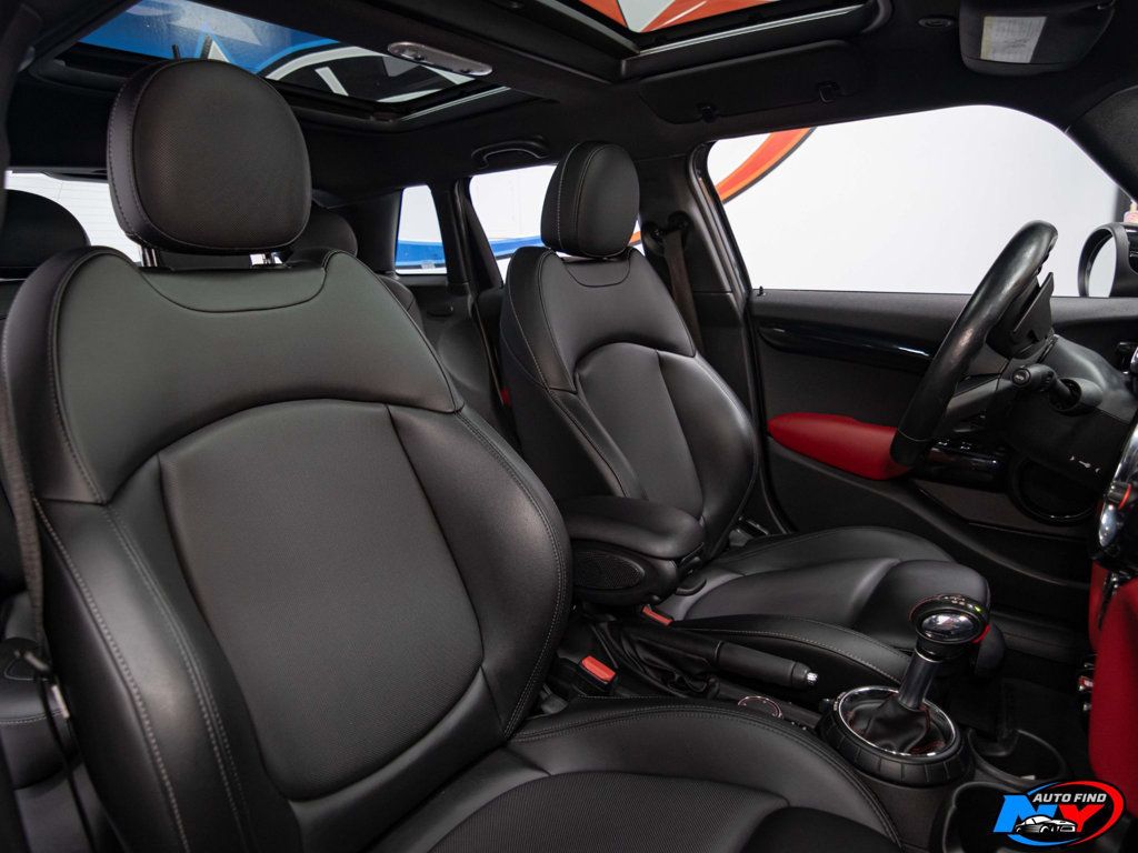 2017 Mini Cooper Hardtop 4 Door photo 16