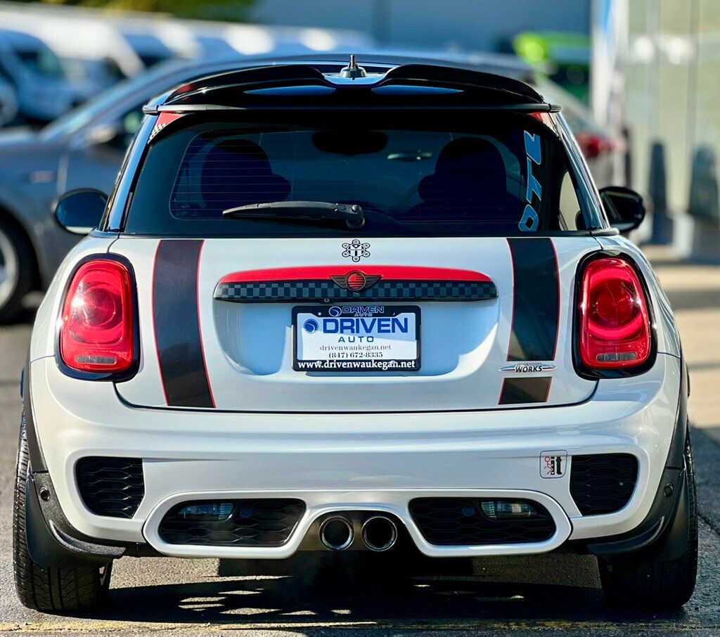 2017 MINI John Cooper Works Hardtop 2 Door - 22926911 - 34