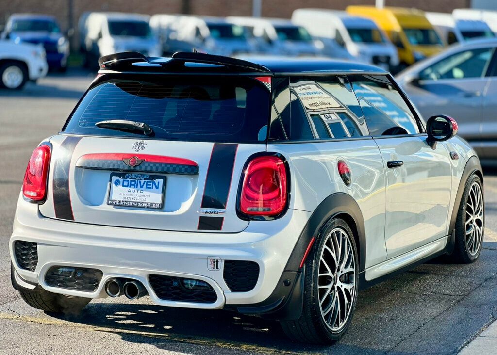 2017 MINI John Cooper Works Hardtop 2 Door - 22926911 - 4