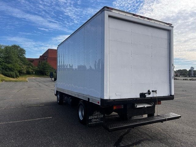 2017 Mitsubishi 16 FOOT BOX TRUCK CAB OVER DIESEL LOW MILES SEVERAL IN STOCK - 22434395 - 2