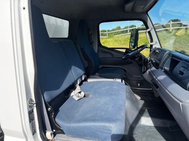 2017 Mitsubishi 16 FOOT BOX TRUCK CAB OVER DIESEL LOW MILES SEVERAL IN STOCK - 22434395 - 38