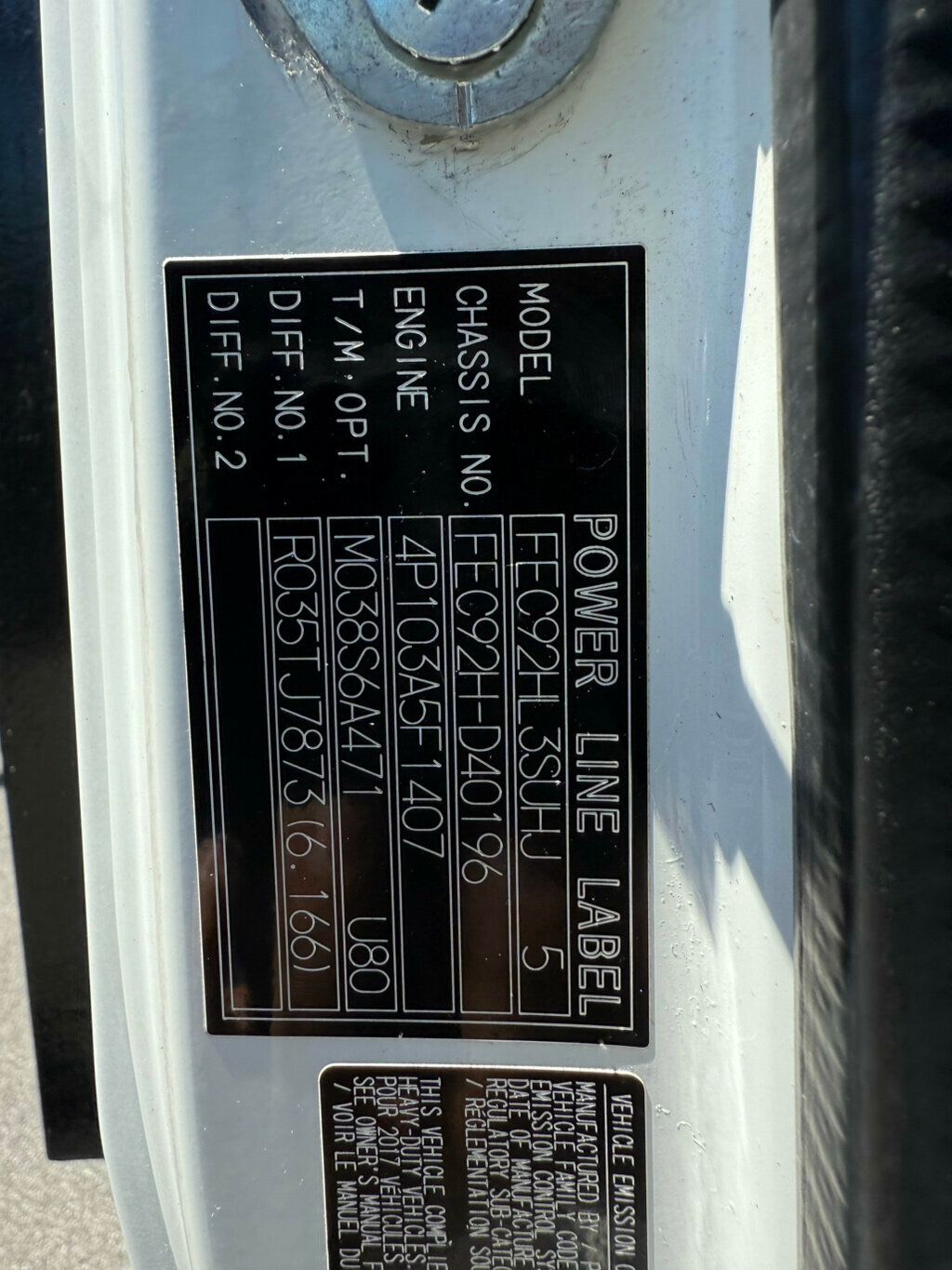 2017 Mitsubishi FUSO FEC92S FLATBED LOW MILES READY TO WORK - 22819517 - 27