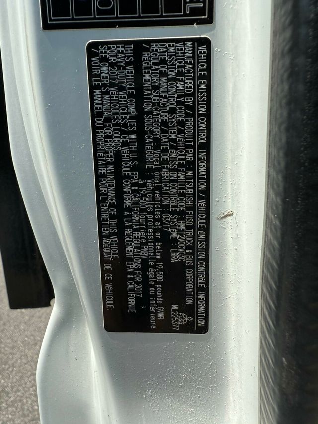 2017 Mitsubishi FUSO FEC92S FLATBED LOW MILES READY TO WORK - 22819517 - 28