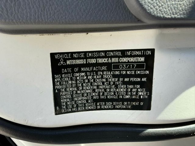 2017 Mitsubishi FUSO FEC92S FLATBED LOW MILES READY TO WORK - 22819517 - 31