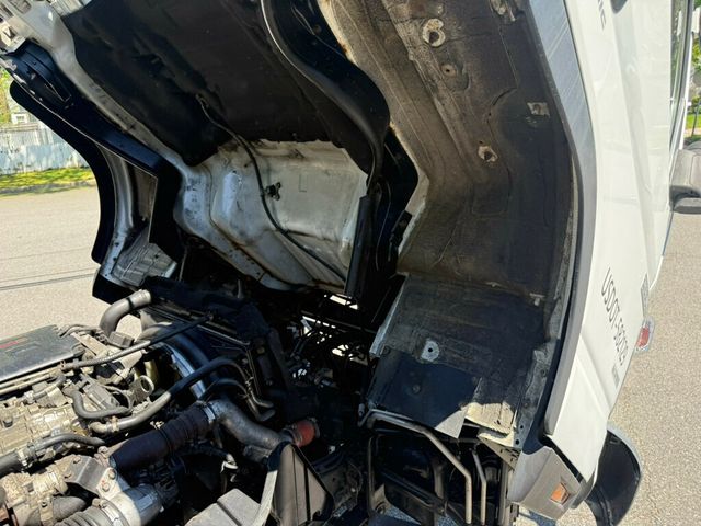 2017 Mitsubishi FUSO FEC92S FLATBED LOW MILES READY TO WORK - 22819517 - 39