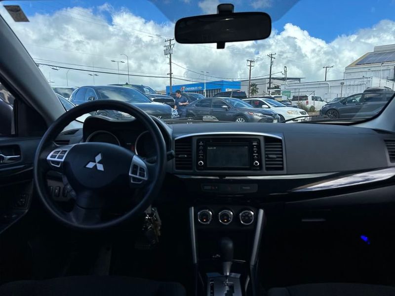 2017 Mitsubishi Lancer ES 2.4 AWC CVT - 22940737 - 12