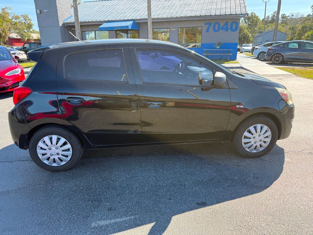 2017 Mitsubishi Mirage ES photo 4