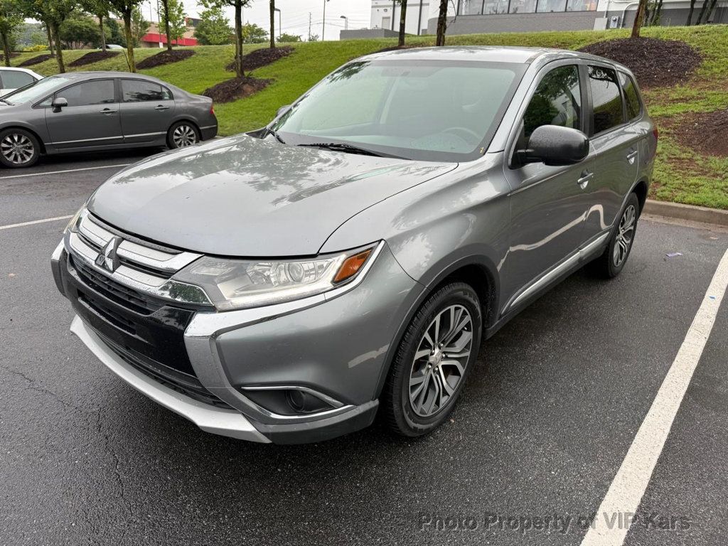 2017 Mitsubishi Outlander ES FWD - 23031845 - 23