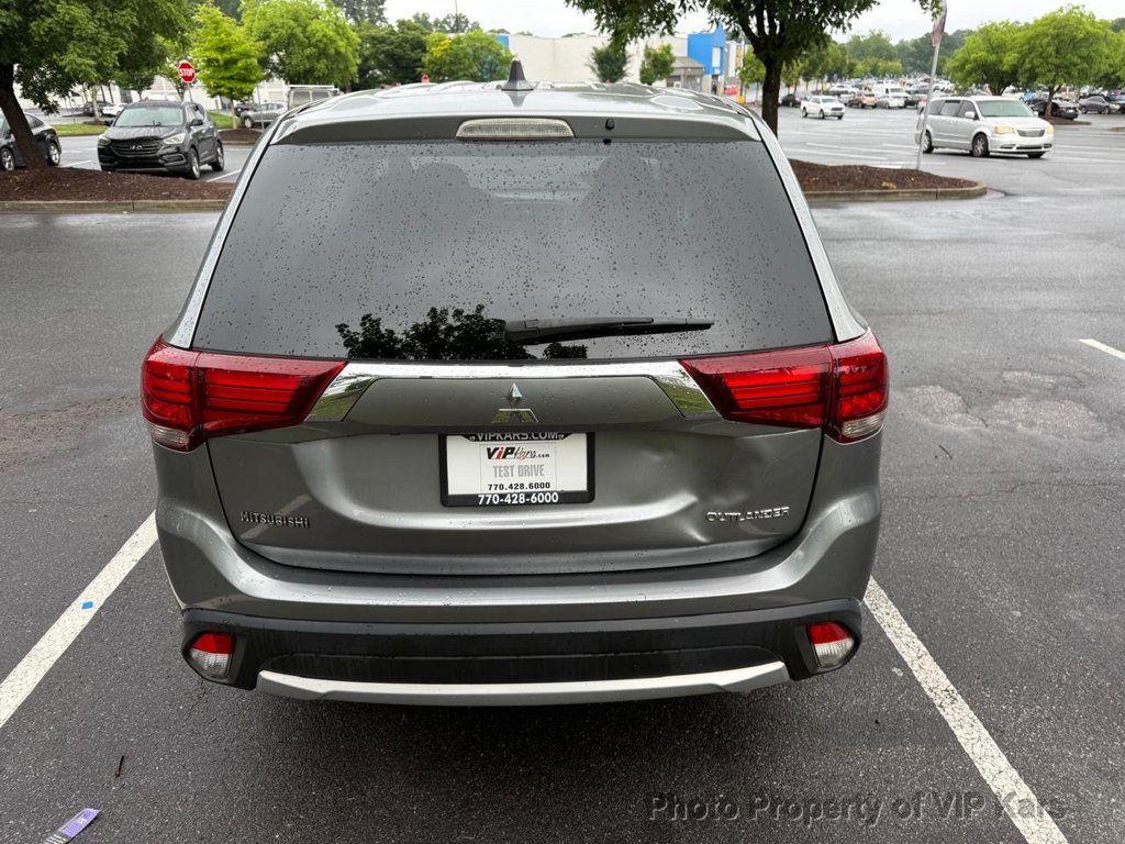 2017 Mitsubishi Outlander ES FWD - 23031845 - 5