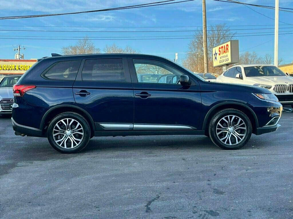 2017 Mitsubishi Outlander ES S-AWC - 22732208 - 15