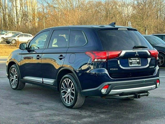 2017 Mitsubishi Outlander ES S-AWC - 22732208 - 5