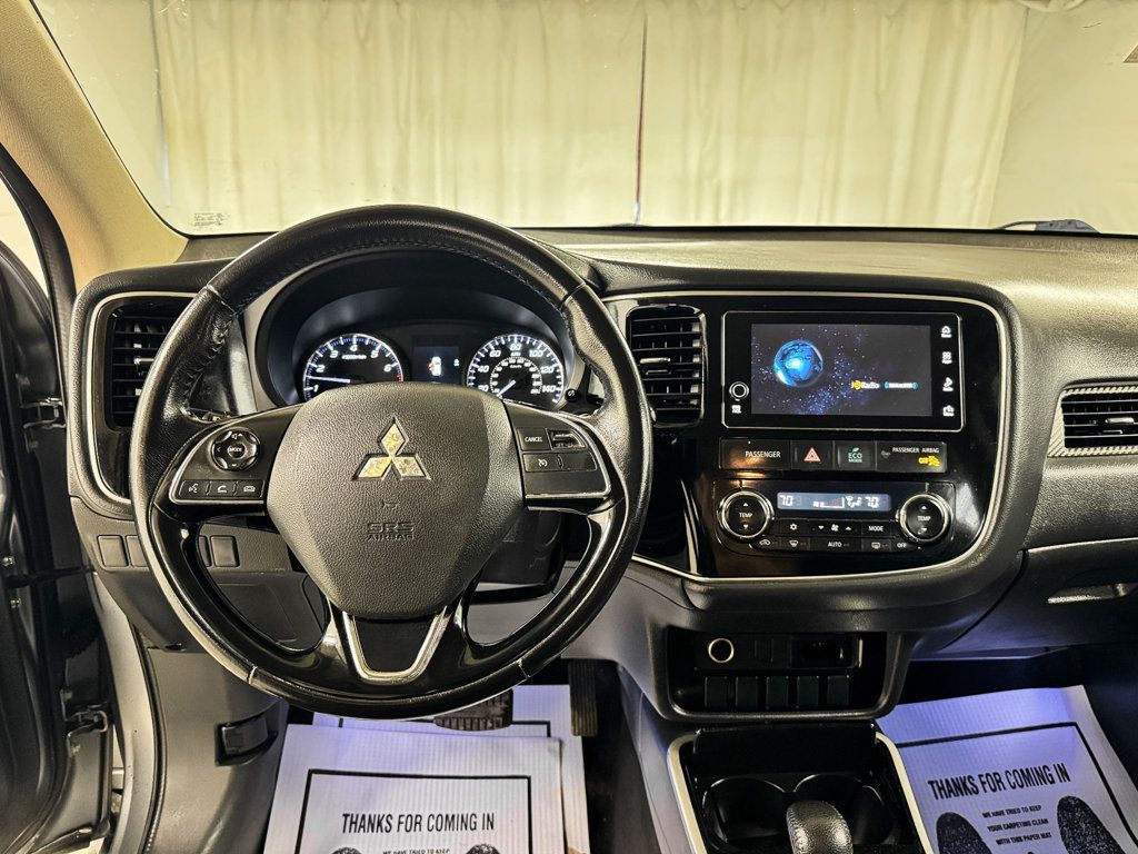 2017 Mitsubishi Outlander SE - 22990340 - 13