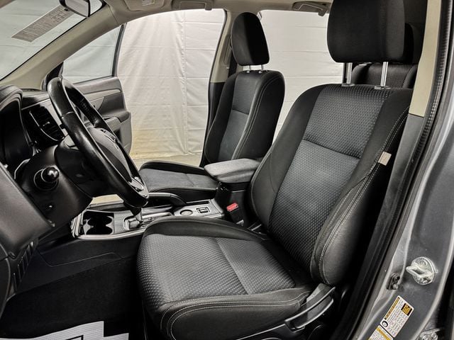 2017 Mitsubishi Outlander SE - 22990340 - 8