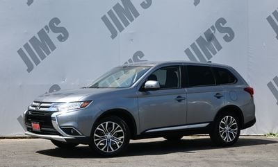 2017 Mitsubishi Outlander - JA4AD3A36HZ048252