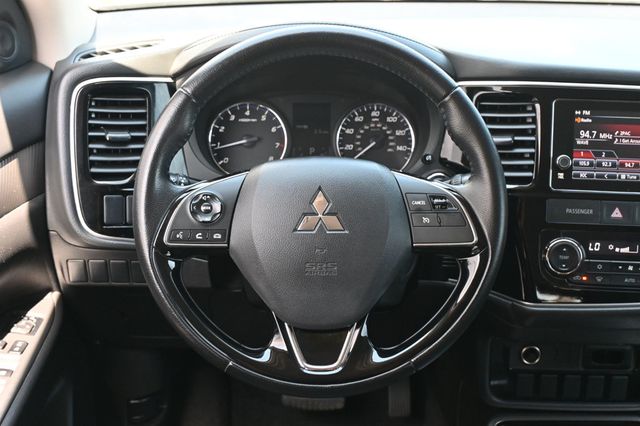 2017 Mitsubishi Outlander SE FWD - 23035888 - 10