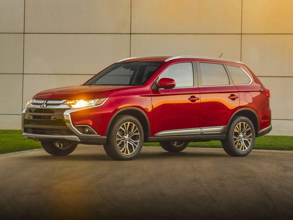 2017 Mitsubishi Outlander SE FWD - 23025420 - 0