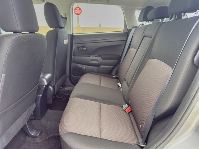 2017 Mitsubishi Outlander Sport ES - 22819225 - 16