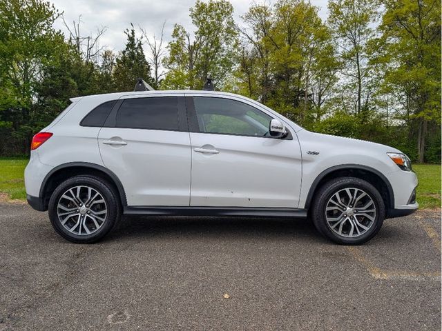 2017 Mitsubishi Outlander Sport ES 2.0 - 23024504 - 3