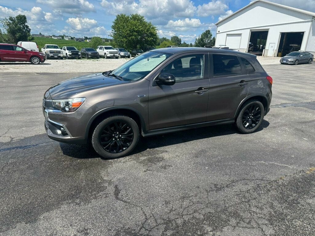 2017 Mitsubishi Outlander Sport LE 2.0 CVT - 23044115 - 0
