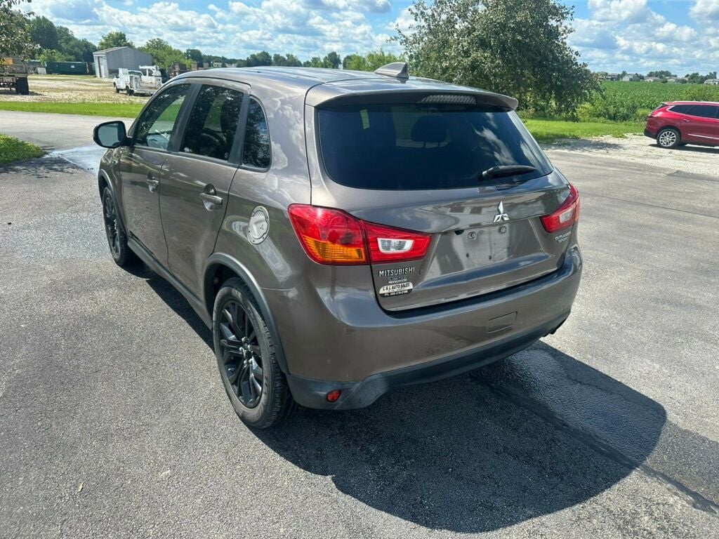 2017 Mitsubishi Outlander Sport LE 2.0 CVT - 23044115 - 2