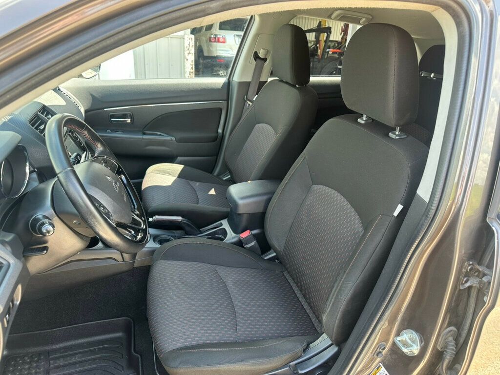2017 Mitsubishi Outlander Sport LE 2.0 CVT - 23044115 - 8