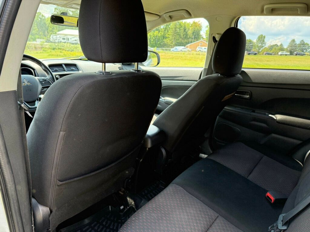 2017 Mitsubishi Outlander Sport photo 31