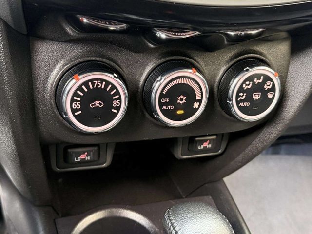 2017 Mitsubishi Outlander Sport SEL 2.4 AWC CVT - 22973857 - 33