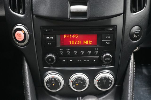 2017 Nissan 370Z Coupe Automatic - 22944361 - 12