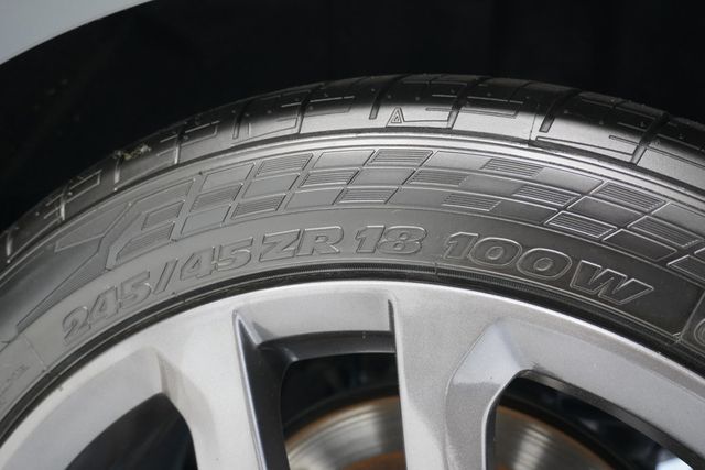 2017 Nissan 370Z Coupe Automatic - 22944361 - 17