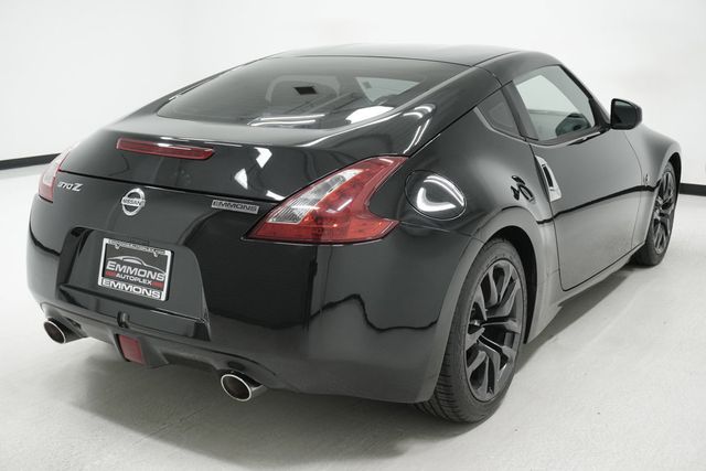 2017 Nissan 370Z Coupe Automatic - 22944361 - 3
