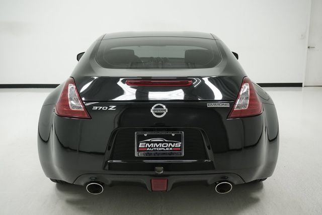 2017 Nissan 370Z Coupe Automatic - 22944361 - 4