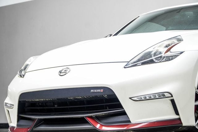2017 Nissan 370Z Coupe NISMO Tech Automatic - 23006985 - 1