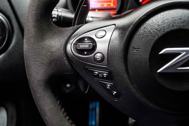 2017 Nissan 370Z Coupe NISMO Tech Automatic - 23006985 - 24
