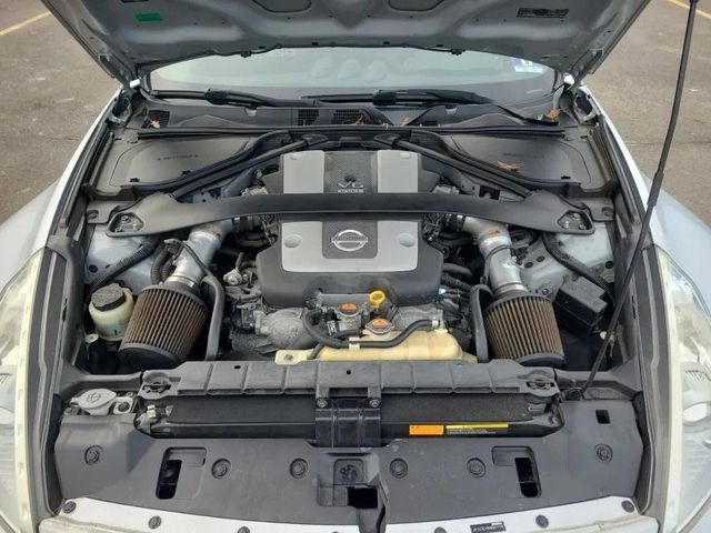 2017 Nissan 370Z Coupe Sport Tech Manual - 22979040 - 10