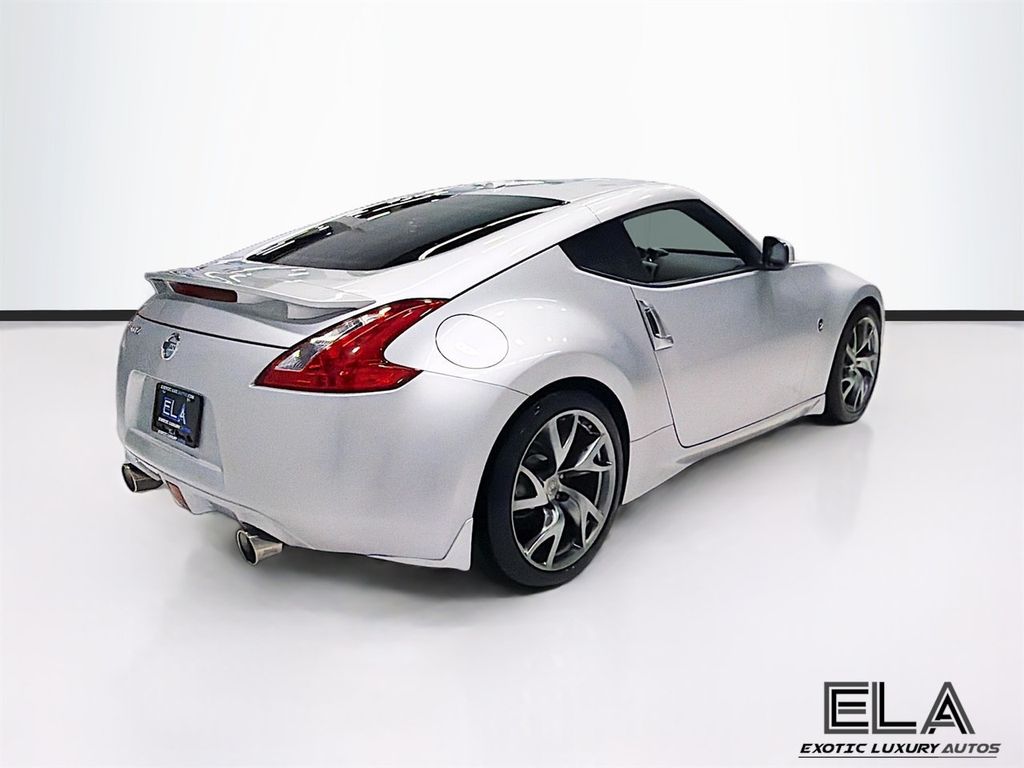 2017 Nissan 370Z Coupe Sport Tech Manual - 22979040 - 7