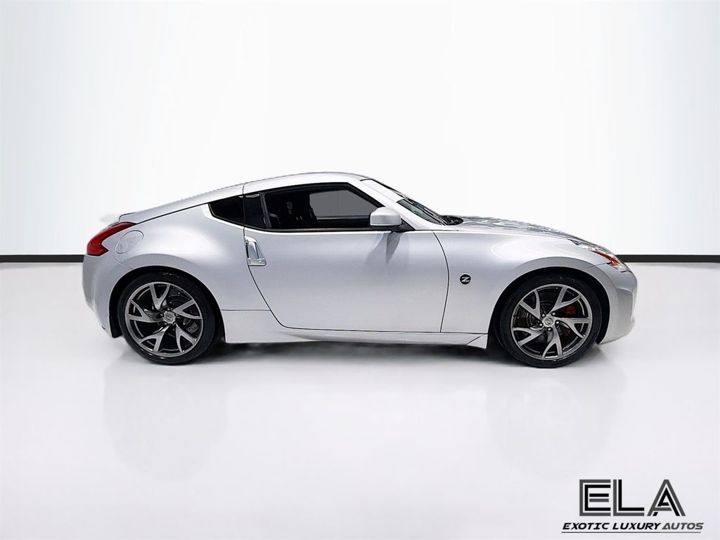 2017 Nissan 370Z Coupe Sport Tech Manual - 22979040 - 8