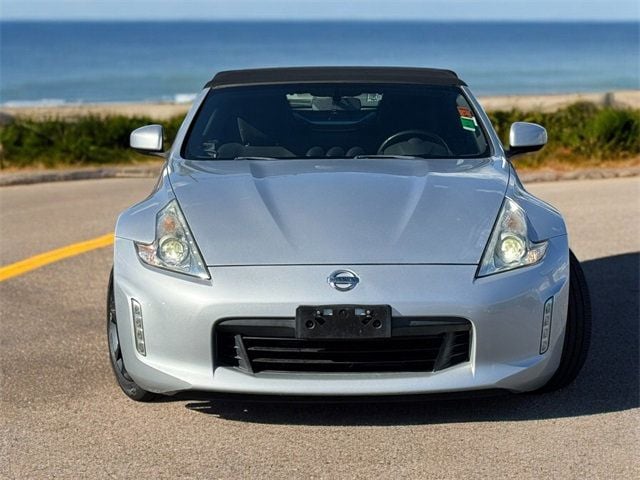 2017 Nissan 370Z Roadster Automatic - 22667532 - 3