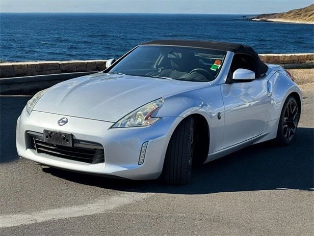 2017 Nissan 370Z Roadster Automatic - 22667532 - 4