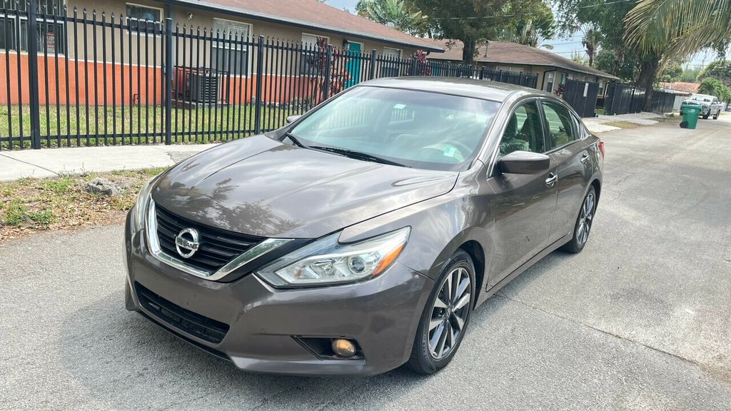 2017 Nissan Altima  - 21827919 - 0