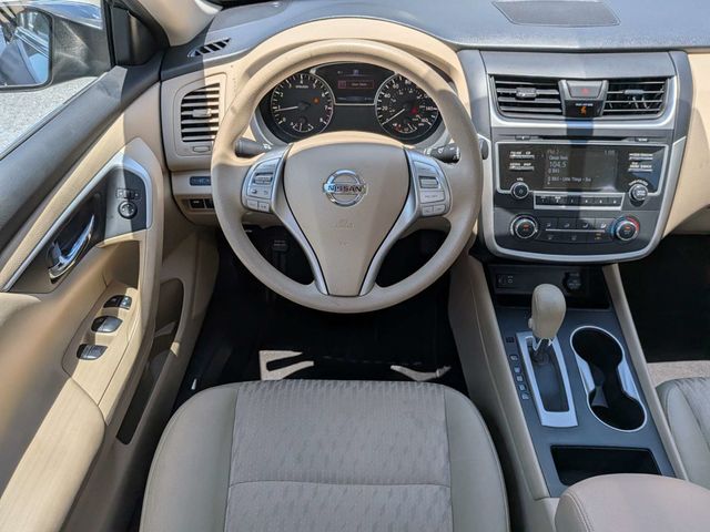 2017 Nissan Altima  - 23037809 - 14